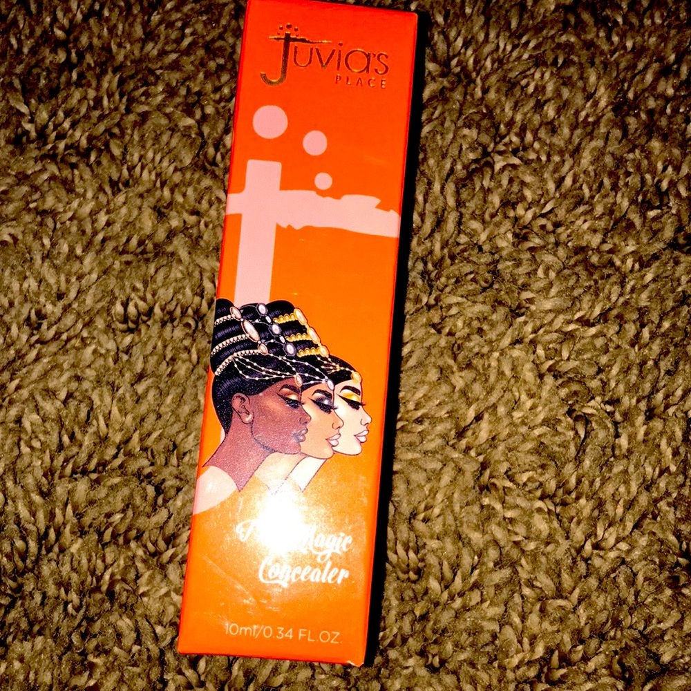 Juvias Place I am magic concealer # 19 bnib
